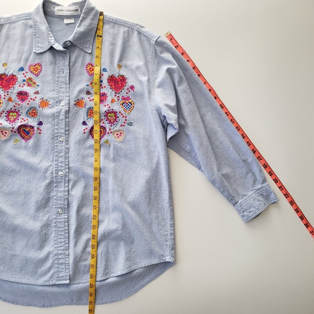Casey Coleman Size L 100% Cotton Embroidered Hearts Denim Button Down Shirt - Picture 12 of 13